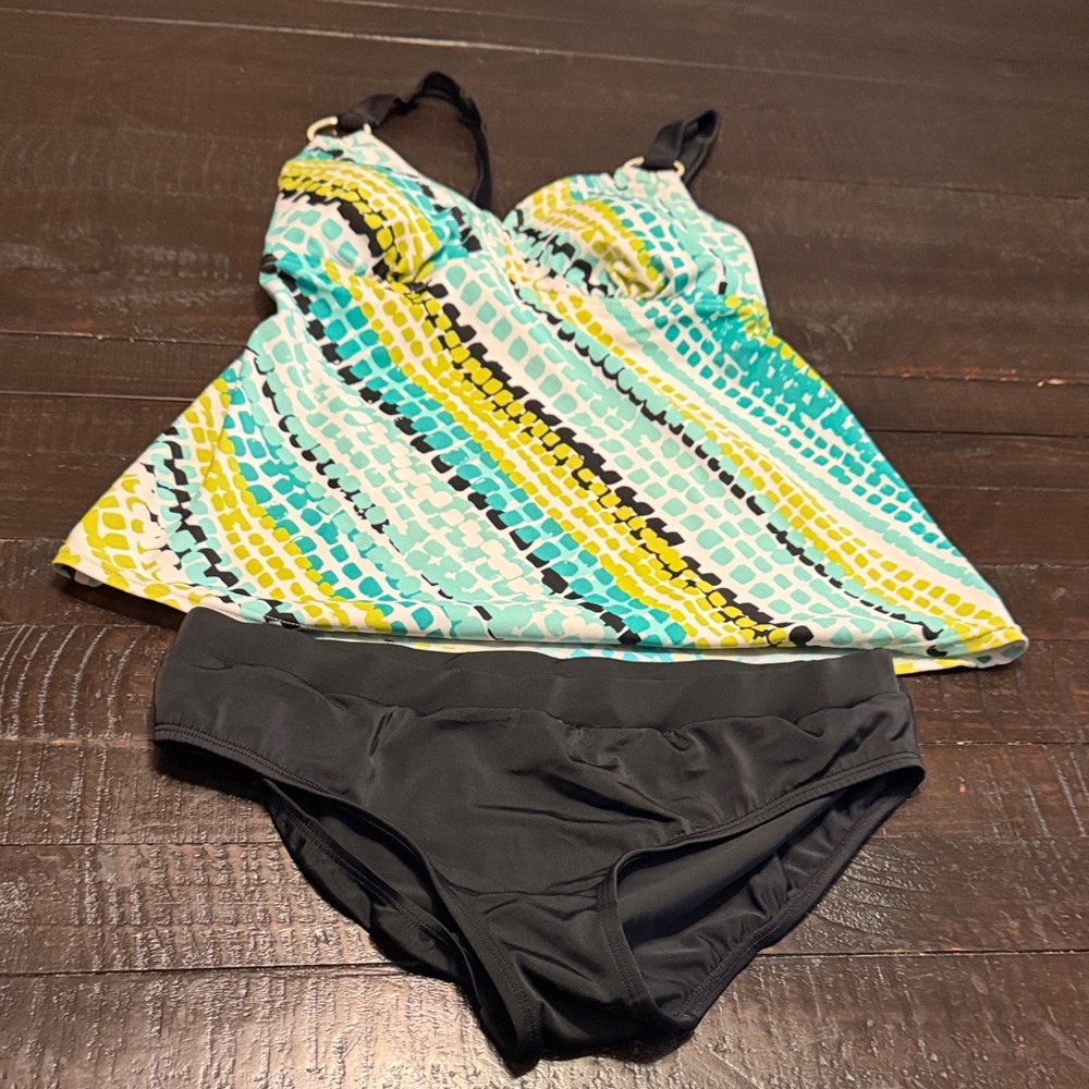 Colorful Tankini Maternity size XS swimsuit Set